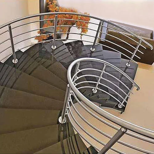 Spiral stair — horizontal rod infill